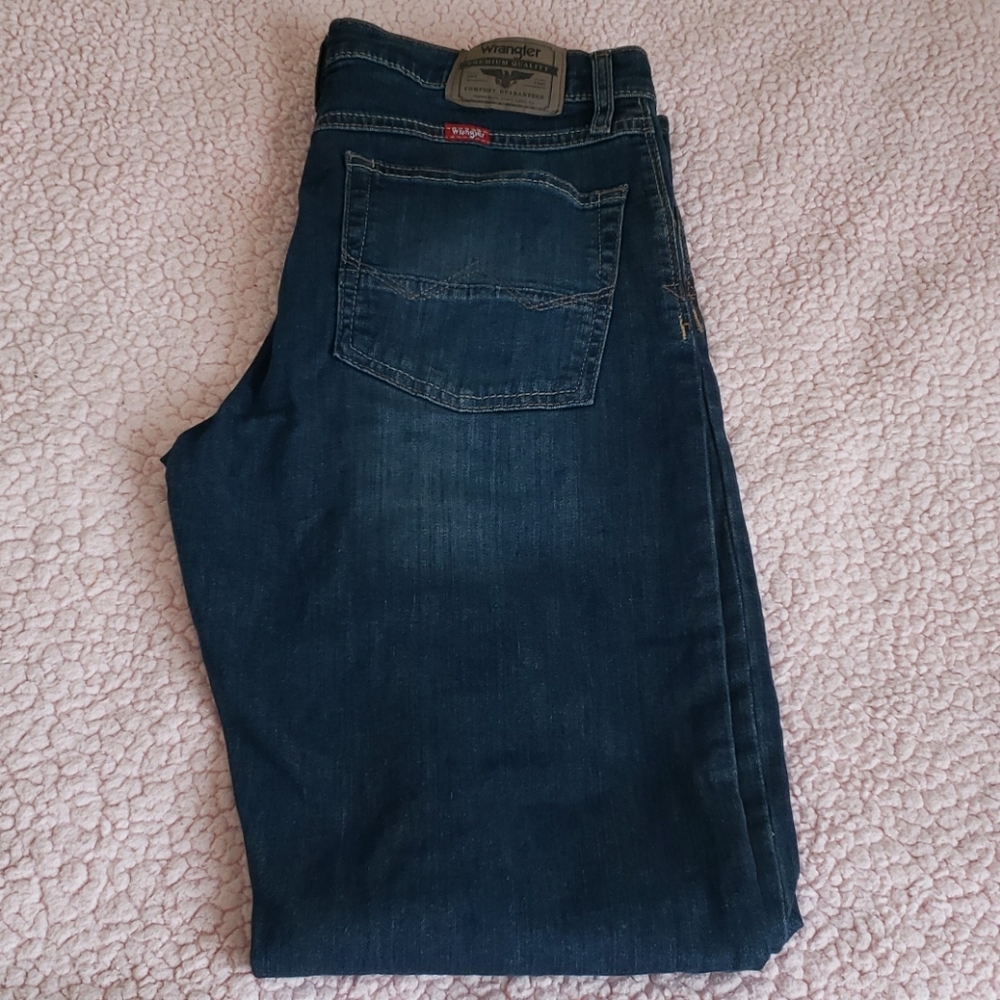 Wrangler 29 x 32 jeans